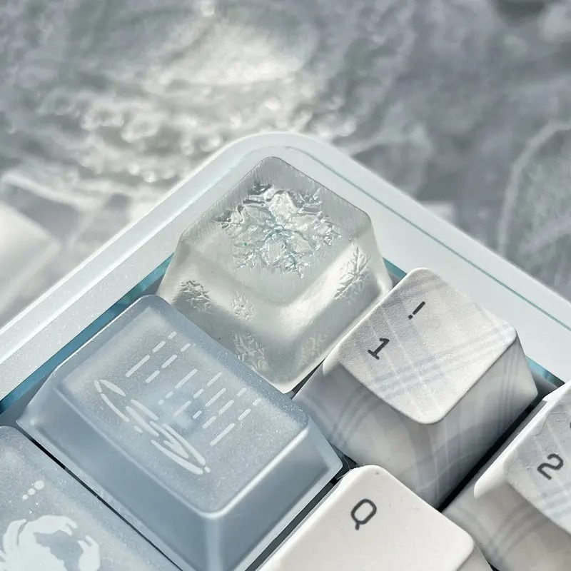 Original Snowflake Theme Key D - Gaming Accessories Dropshipping review and price
